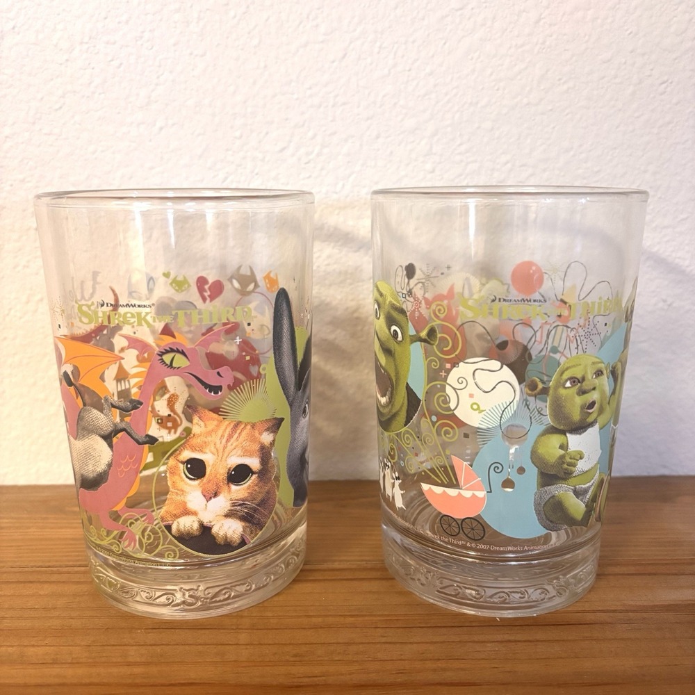 McDonalds Shrek The Third Vintage 2007 Drinking Glasses 5" Set of 2 Collectible - Picture 4 of 8